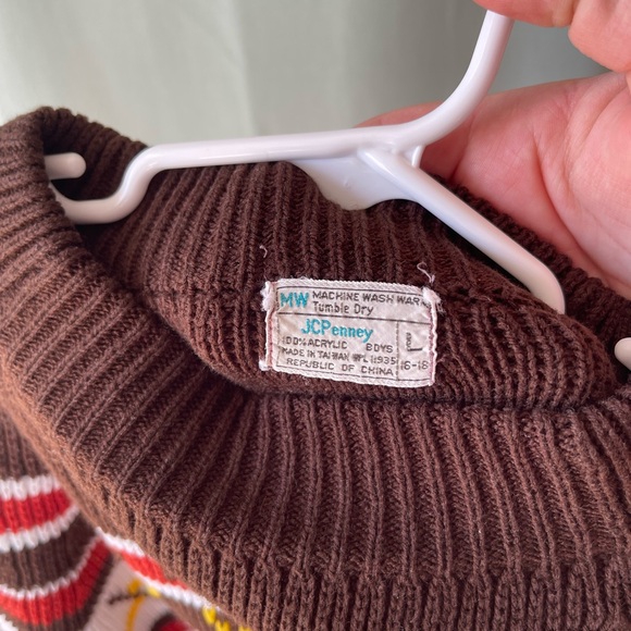 Vintage JC PENNYS 1980s Knit Mock Neck Sweater brown boys large - Picture 3 of 5